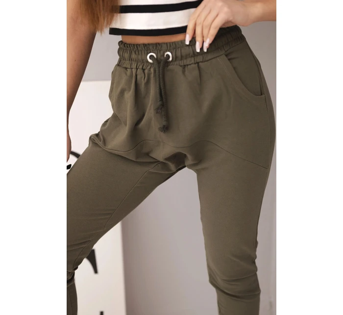 Dámské bavlněné cargo kalhoty s kapsami a řetízkem béžové