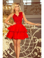 Dámske exkluzívne šaty s dvojitou sukničkou a čipkovaným dekoltom červené - Červená - Numoco