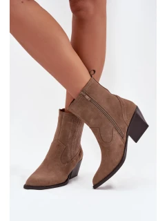 Topánky na podpätku model 222510 Step in style