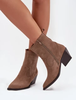 Topánky na podpätku model 222510 Step in style