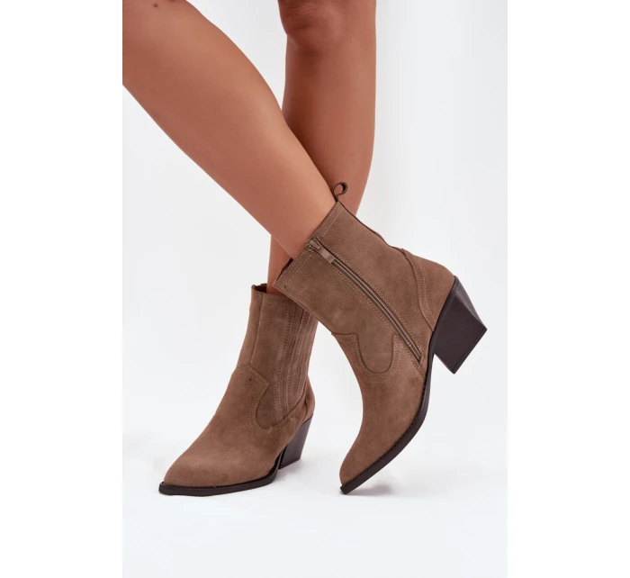 Topánky na podpätku model 222510 Step in style