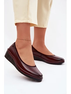 Kožené dámské polobotky na platformě model 22095209 bordó - VINCEZA