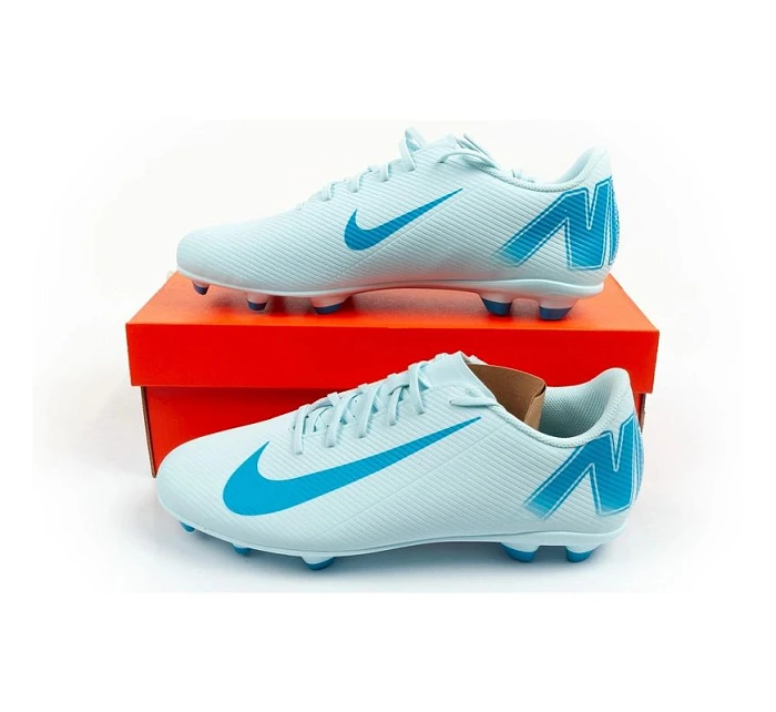 Boty Columbia III Mid WP M 44 model 22071888 - NIKE