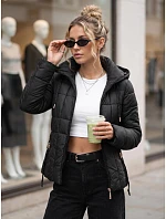 Kurtka damska pikowana z kapturem czarna model 22341075 - FashionStreet
