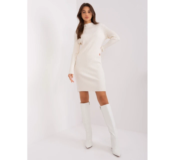 Sukienka PM SK model 18969876 ecru - FPrice Sukienka PM SK model 18969876 ecru - FPrice