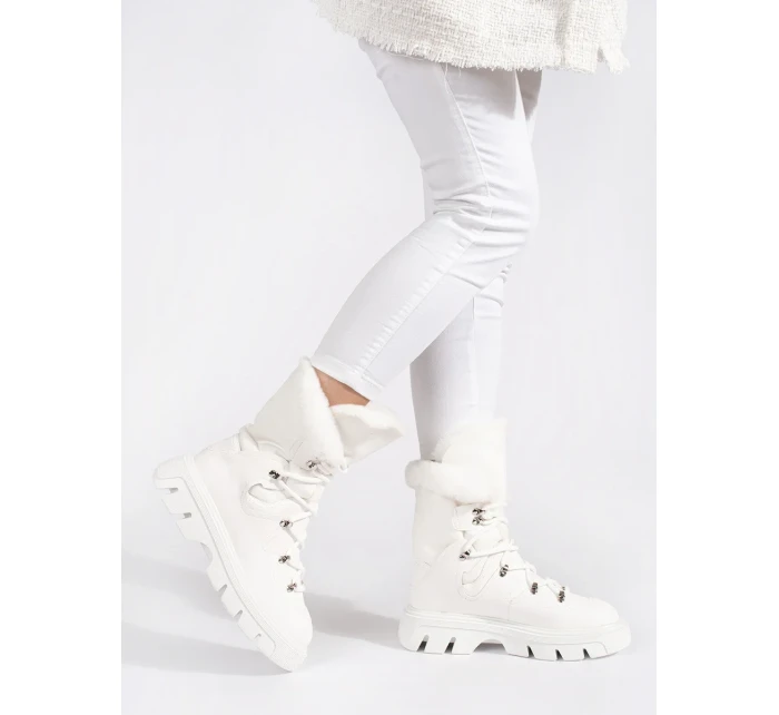 Módne biele dámske snežnice na platforme Módne biele dámske snežnice na platforme