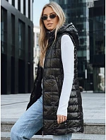 Dámská prošívaná vesta TY5257 s kapucí černá - FashionStreet Dámská prošívaná vesta TY5257 s kapucí černá - FashionStreet