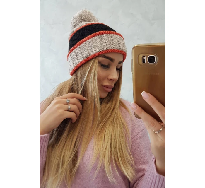 Dámská čepice Kinga K297 model 18751299 - K-Fashion Dámská čepice Kinga K297 model 18751299 - K-Fashion