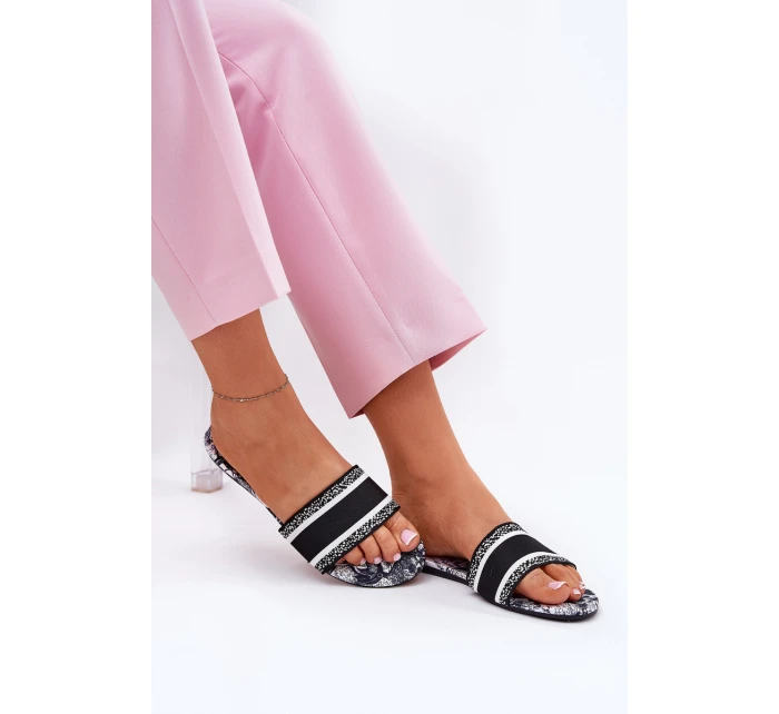 Vzorované Ploché Dámské Pantofle Černé model 21689579 - Boto Vzorované Ploché Dámské Pantofle Černé model 21689579 - Boto