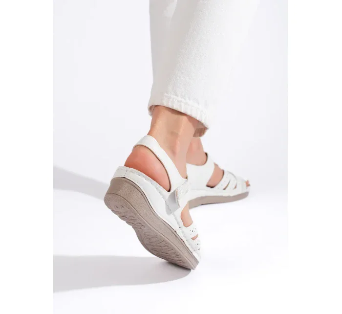 Designové sandály bílé dámské platforma Designové sandály bílé dámské platforma