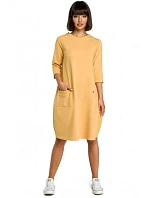 B083 Oversized šaty s predným vreckom - žlté