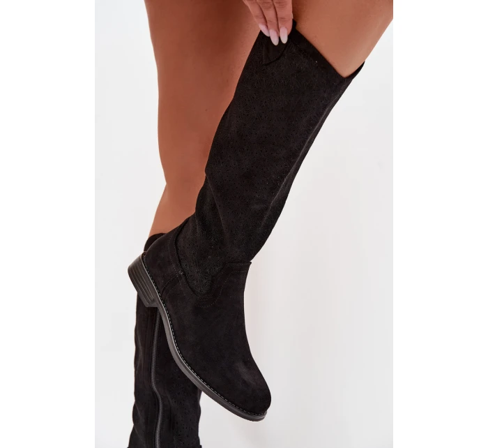 Dámské kozačky s vzorem na nízkém podpatku  Černé model 22031878 - S.Barski