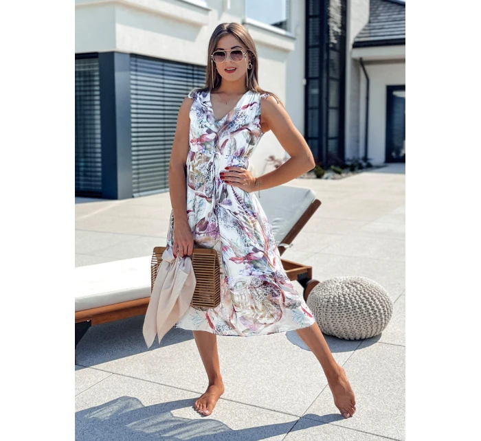 šaty bílé Dstreet model 21978312 - FashionStreet