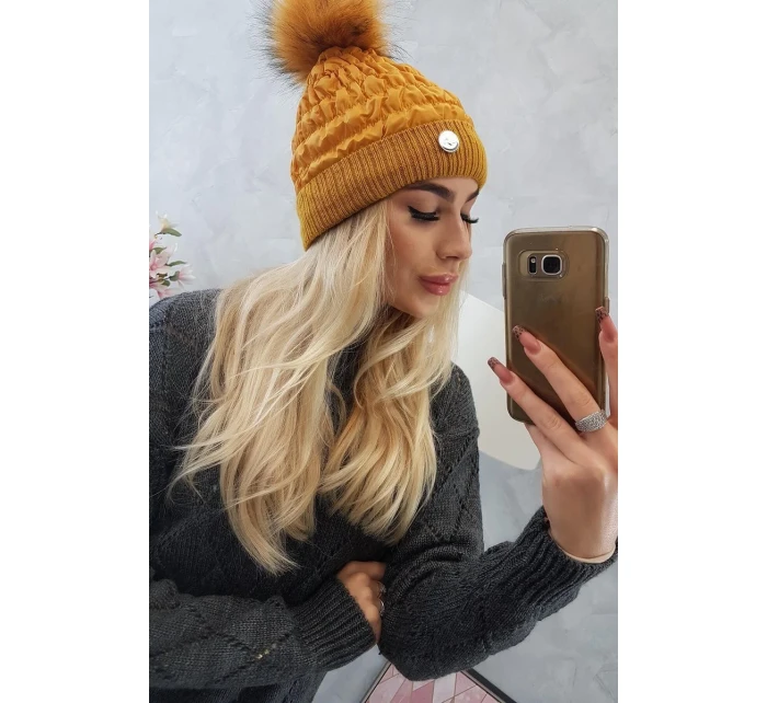 Čepice model 18743584 hořčice - K-Fashion