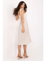 Denné šaty model 215883 Taliansko Moda Veľkoobchod so spodným prádlom, oblečením a obuvou. Dámska móda, dámske spodné prádlo, dámska obuv v Matterhorn