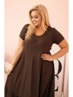 Dámske plus size šaty s krátkymi rukávmi a volánom z ľahkej viskózy v hnedej farbe