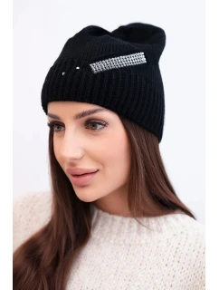 Dámska zimná vlnená čiapka s ozdobným zirkónovým pásom K402 čierna