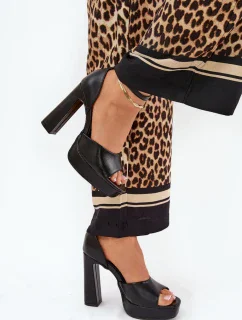 Sandále na podpätku model 209893 Krok v štýle