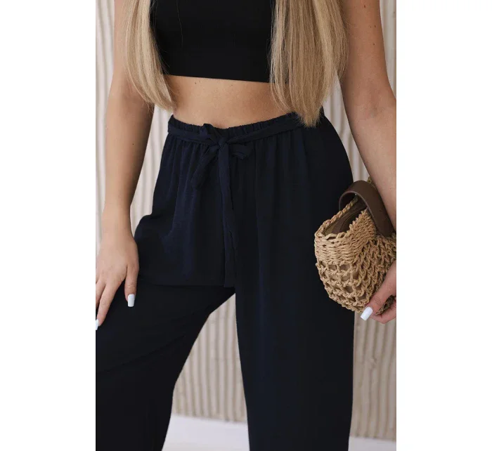 Nohavice so širokým pásom námornícka modrá