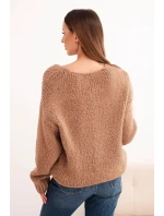 Dámský svetr s příměsí vlny s výstřihem do V camelový