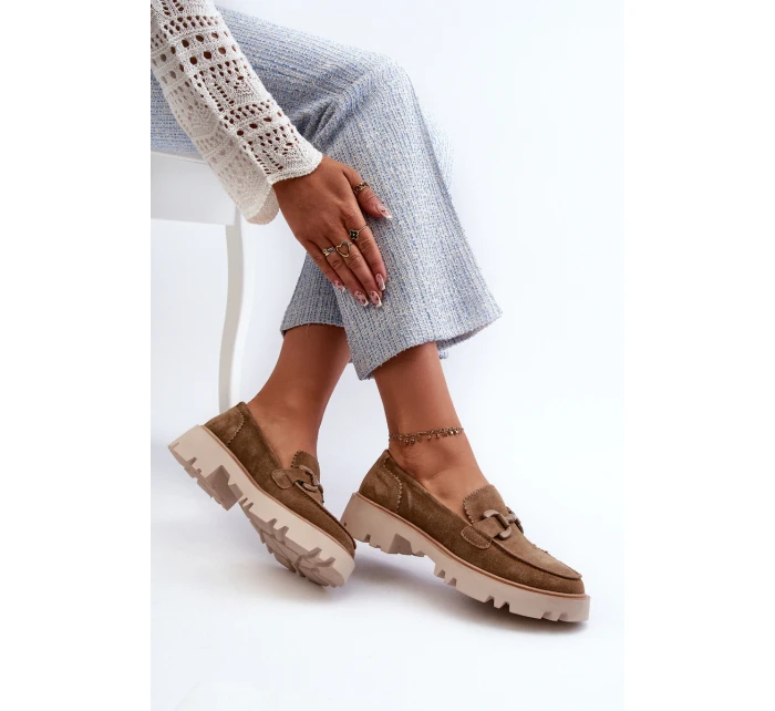 Dámské semišové mokasíny s ozdobou D&A model 21660216 hnědé - S.Barski Dámské semišové mokasíny s ozdobou D&A model 21660216 hnědé - S.Barski