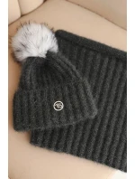 Dámska zimná súprava s bambulou a ohrievačom krku graphite