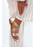 Dámské ploché sandály s pásky zlaté model 21696940 - EVENTO Dámské ploché sandály s pásky zlaté model 21696940 - EVENTO