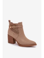 Dámské perforované kotníkové boty na podpatku s perforovaným vzorem a zlatým přezkou Béžové Deloriah