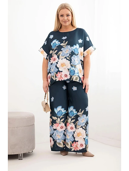 Dámský komplet Plus Size s halenkou a kalhotami s květinovým vzorem a širokými nohavicemi model 22069961 - K-Fashion