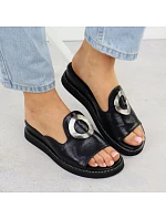 Dámské žabky na nízkém podpatku černé M.Daszynski