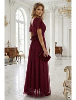 635-5 MELANIA Dlhé lesklé šaty s výstrihom a krátkymi rukávmi - bordové