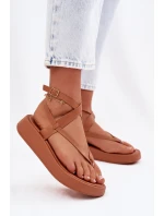 Dámské sandály na platformě Camel model 22038420 - Boto