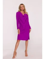 S428 Šaty s výstrihom - levanduľové