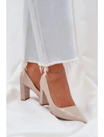 Dámske lakované lodičky Kilanne na širokom podpätku - béžové Dámske lakované lodičky Kilanne na širokom podpätku - béžové