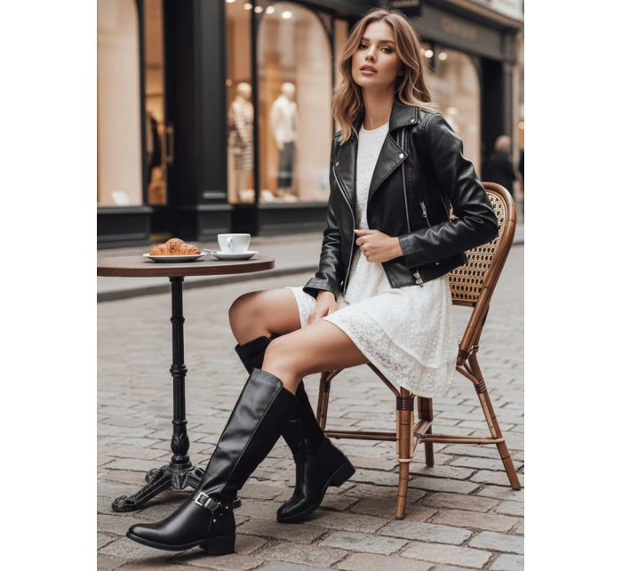 Dámské zateplené boty černé Dstreet model 21993828 - FashionStreet Dámské zateplené boty černé Dstreet model 21993828 - FashionStreet