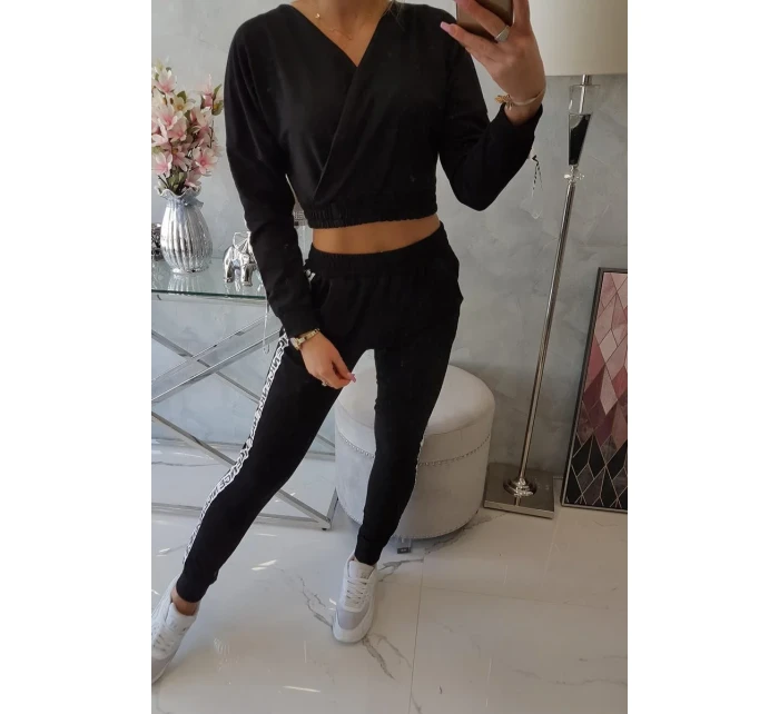 Sada s ozdobnými model 18746076 černé barvy - K-Fashion