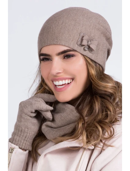 Kamea Wika farba: tmavo béžová