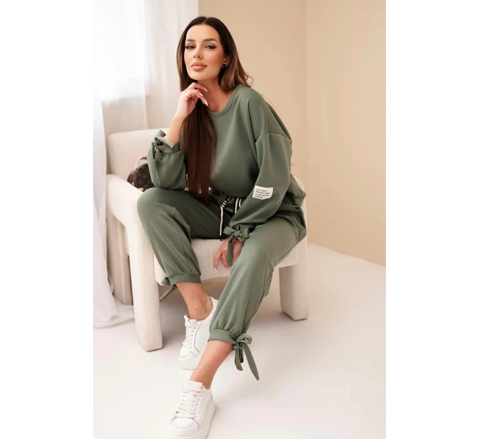 Dámska súprava z viskózy s khaki kravatami vo farbe masla