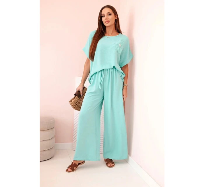 Dámský komplet z viskózy s ozdobným květem a širokými kalhotami - mátový