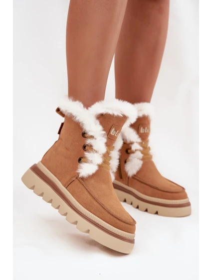 Dámské zimní boty z přírodního semiše model 21725177 Camel - Lee Cooper Dámské zimní boty z přírodního semiše model 21725177 Camel - Lee Cooper