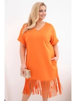 Dámské bavlněné šaty s výstřihem do V a s třásněmi na spodním model 22036069 oranžová - K-Fashion