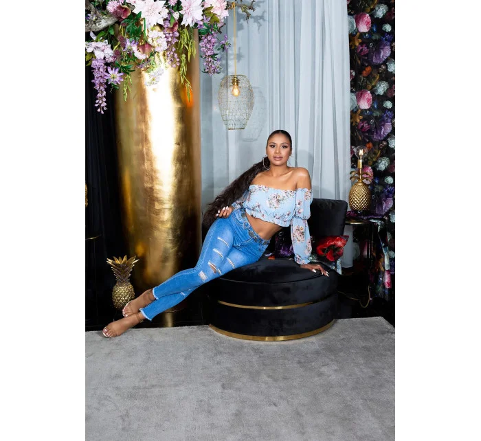 Dámsky sexy volánový top Carmen T80149 Ružová s kvetinovým vzorom - Style fashion