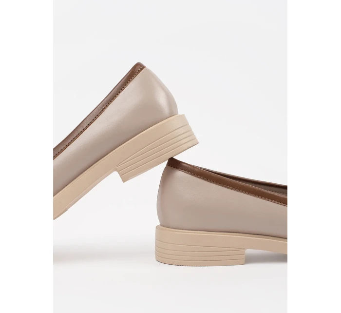 Dámske hnedé dizajnové mokasíny bez podpätku Dámske hnedé dizajnové mokasíny bez podpätku