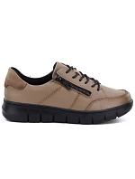 Dámské kožené polobotky na platformě, béžové, Vinceza model 22343089 Dámské kožené polobotky na platformě, béžové, Vinceza model 22343089