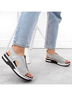 Pohodlné sandále Rieker W RKR686 metalic