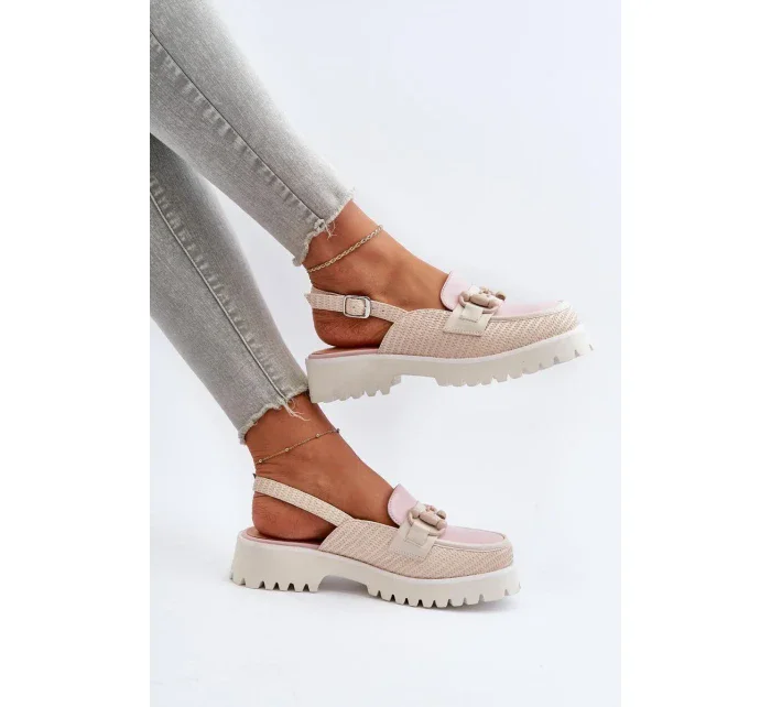 Sandále na podpätku model 195556 Krok vo veľkom štýle Sandále na podpätku model 195556 Krok vo veľkom štýle