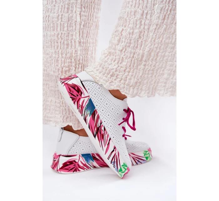 Skórzane Sneakersy Damskie Na Wzorzystej Platformie Vinceza 88017 Białe