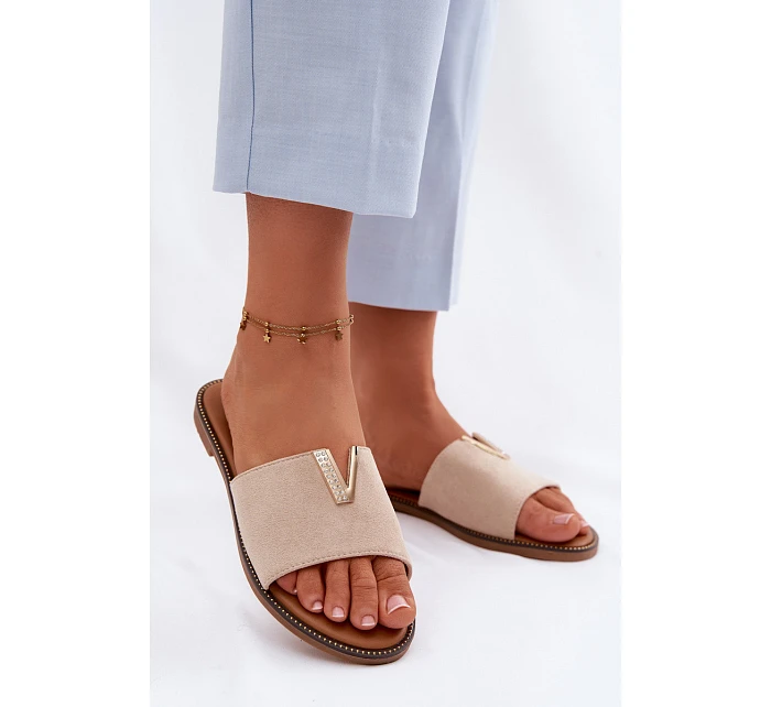 Dámské ploché nazouváky s ozdobným detailem V béžové model 22111384 - Boto