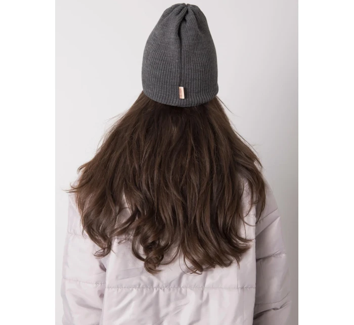 Dámska čiapka.96 tmavo šedá