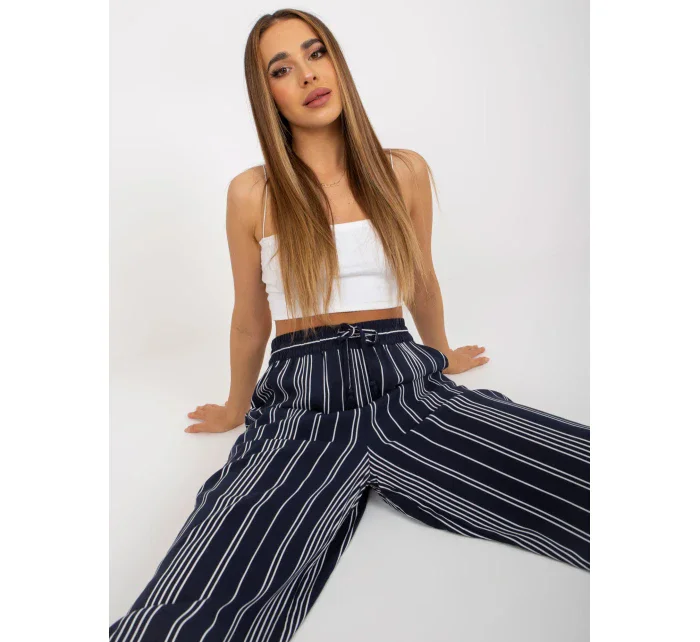 Nohavice D73771M62237A námornícka modrá